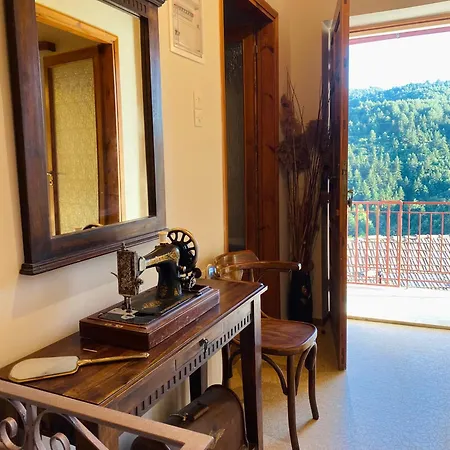 Forrest Holiday home Polidhroson