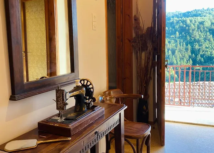 Forrest Casa de Férias Polídhroson